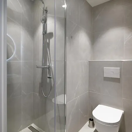 Stylish Volta Quarter With Ac Appartamento *