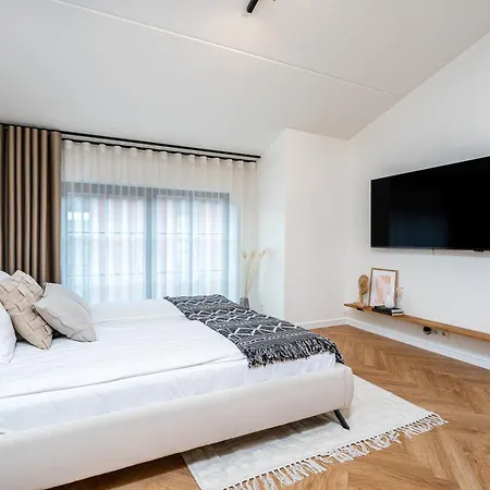 Apartament Stylish Volta Quarter With Ac Tallin