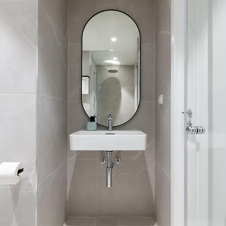 Stylish Volta Quarter With Ac * Reval