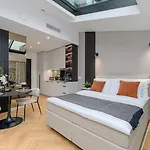 Stylish Volta Quarter With Ac Apartman *